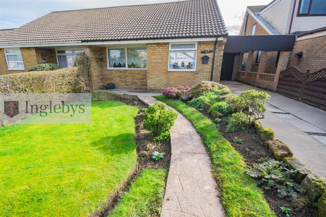 27, Balmoral Road, Little Moorsholm photo 2