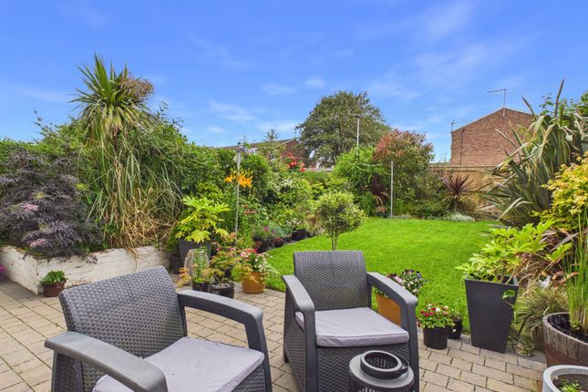13 Whitehill, Gateshead photo 4