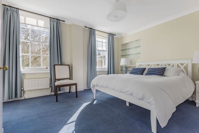 End terrace house to rent in West Square, London