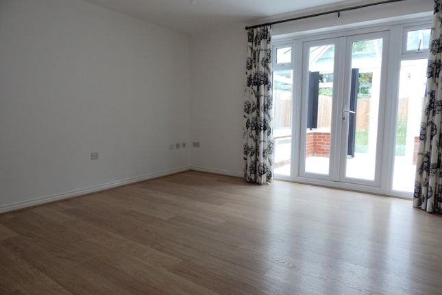 11, The Avenue, Didcot photo 3