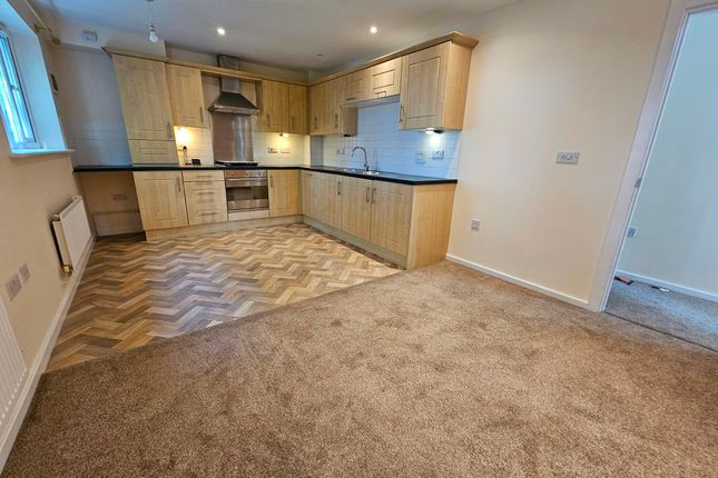 16 Raleigh Mead, South Molton photo 4