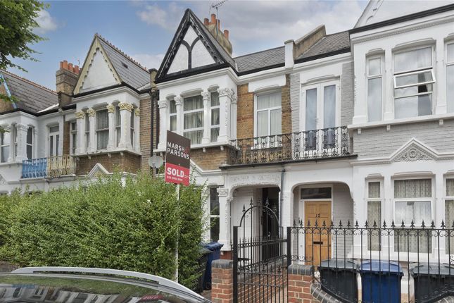 Thumbnail Flat for sale in Woodhurst Road, London