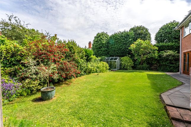 11, Woodland View, Nottinghamshire photo 2