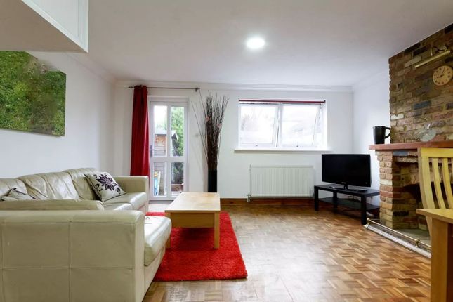 Terraced house for sale in Taeping Street, London