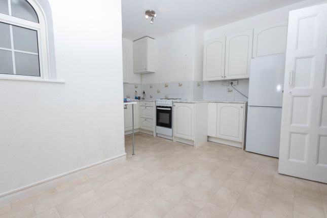 Flat for sale in San Remo Towers, Sea Road, Bournemouth