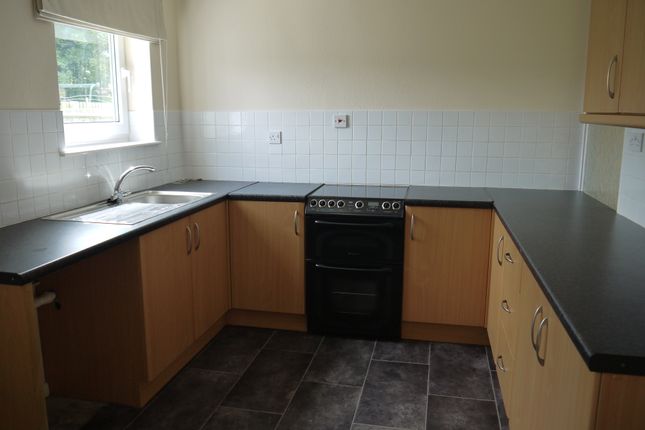 35, Clover Road, Market Deeping photo 4