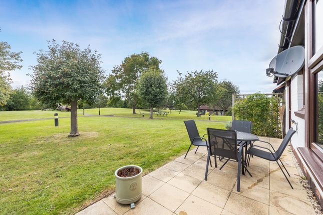 Semi-detached bungalow for sale in Willow Walk, Redhill