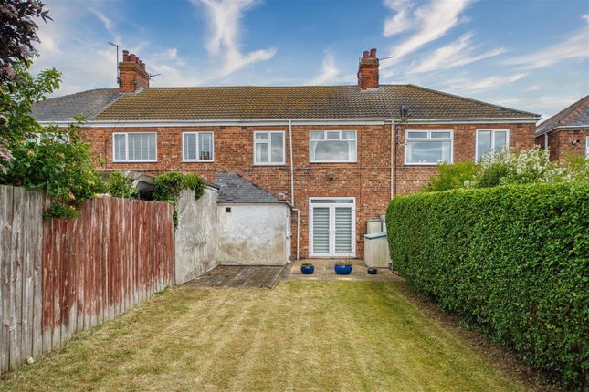 121, North Road, WITHERNSEA photo 3