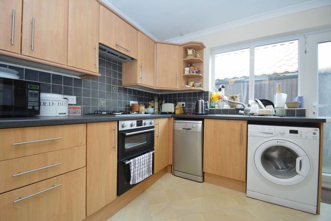 1, Sanspareil Avenue, Sheerness photo 3