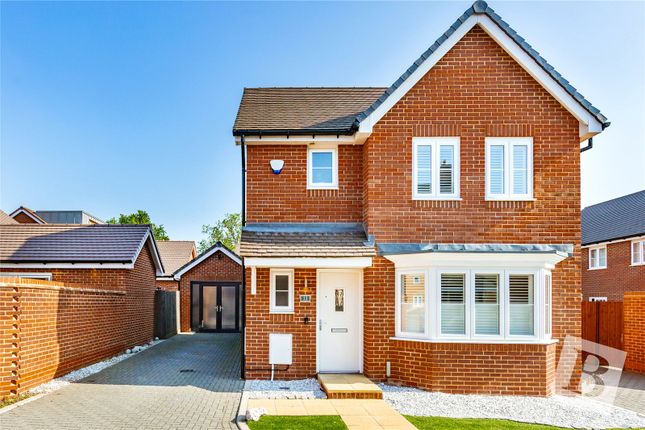 Thumbnail Detached house for sale in Elstar Road, Ongar, Essex