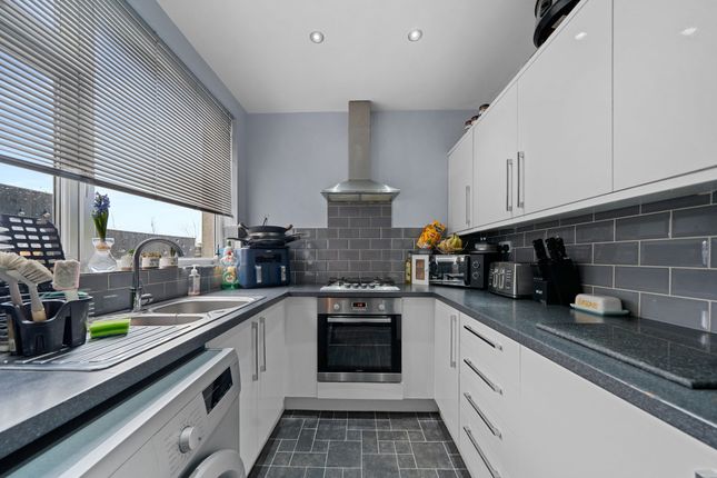 627 Bolton Road, Wigan photo 3