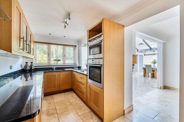 34, Kenilworth Drive, Eastleigh photo 4