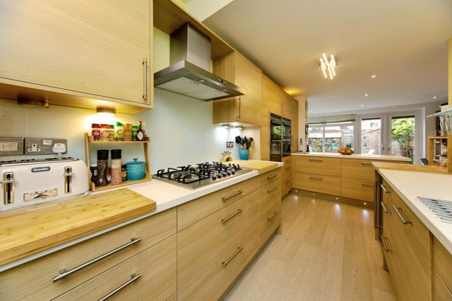 3, Gordon Avenue, Wirral photo 2