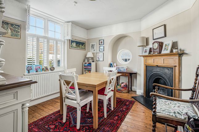 11, Greenway, Berkhamsted photo 4