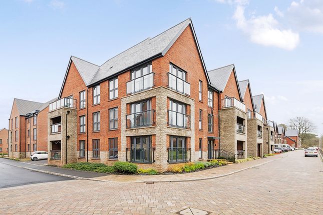 Flat for sale in Jenkins Way, Frenchay, Bristol, Gloucestershire