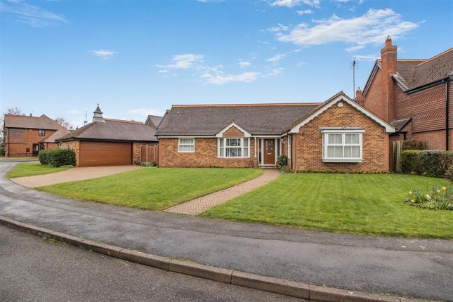 4-bed house on 5, Abbeydale Drive, Mansfield, £475,000