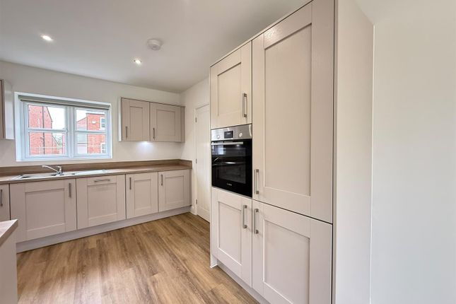6, Matilda Close, Horwich photo 5