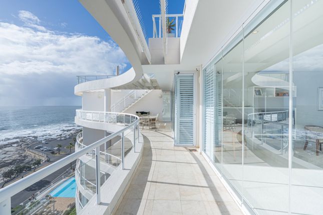 Apartment for sale in Bantry Place, 4 Alexander Road, Bantry Bay, Cape Town, 8005