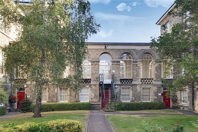 2-bed flat on Flat 6,, Godwin House, Shooters Hill, £400,000