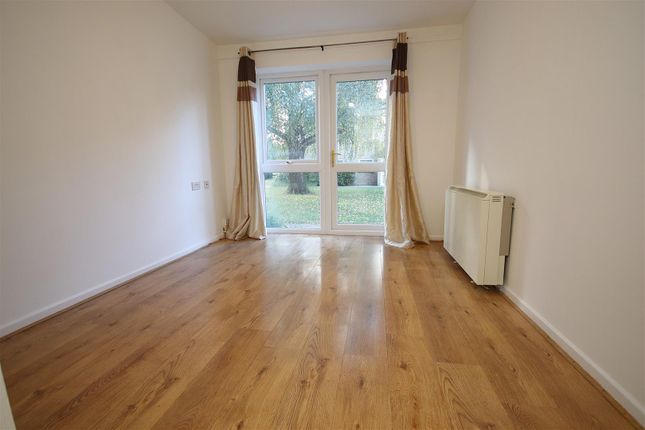 12, Harvey Goodwin Gardens, Cambridge photo 4
