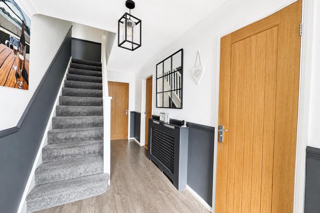 1, Primrose Close, Leicester photo 3