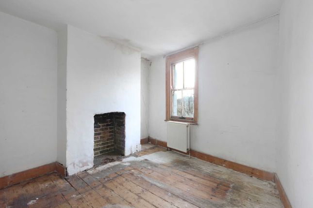 Property for sale in Northwold Road, Stoke Newington