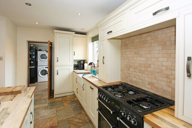11, Coronation Crescent, Telford photo 4