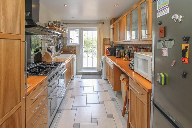 Semi-detached house for sale in Tanhouse Lane, Navestockside, Brentwood