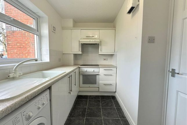 3 Waterfront, Blackburn photo 3
