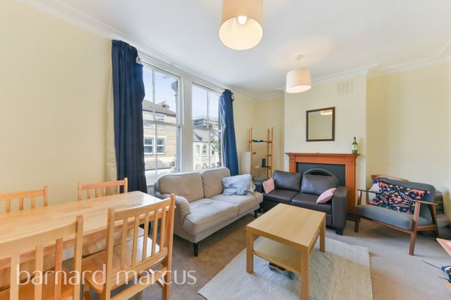 Thumbnail Flat to rent in Landor Road, London