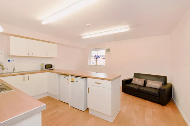 Snowdon Hall, Vicarage Hill, Wrexham photo 4