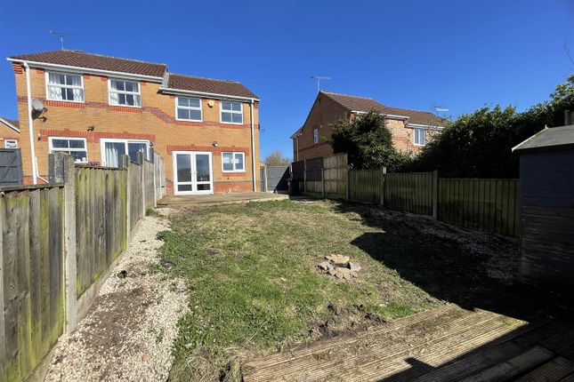 28, Parthenon Close, Mansfield photo 2