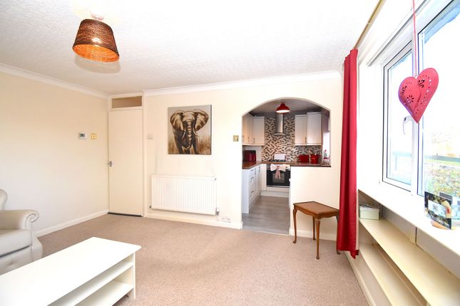 135 Pilton Vale, Newport photo 2