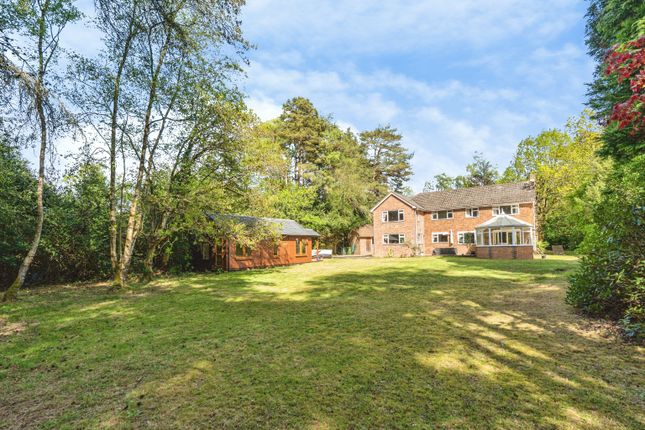 38, Kingswood Firs, Grayshot, Hindhead photo 3