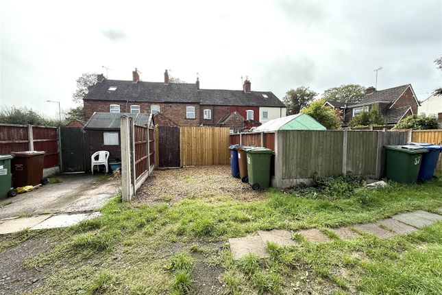 39, Station Road, Rugeley photo 3