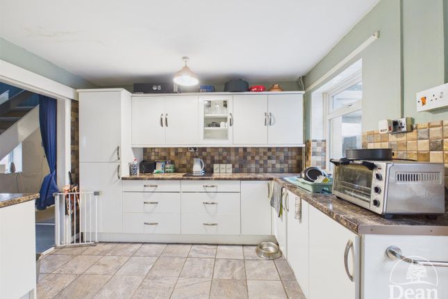 82, Tufthorn Avenue, Coleford photo 4