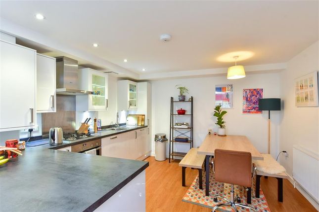 Flat for sale in The Nurseries, Lewes, East Sussex