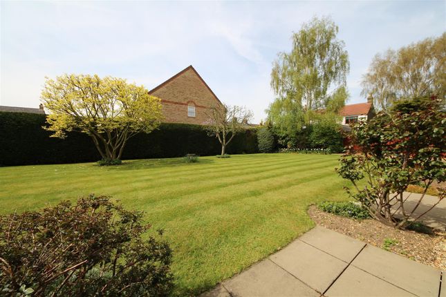 Flat 11 Millcroft Court, Mill Road, Cambridge photo 3