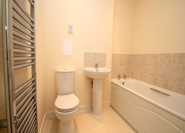 The Junction, Grays Place, Slough photo 3