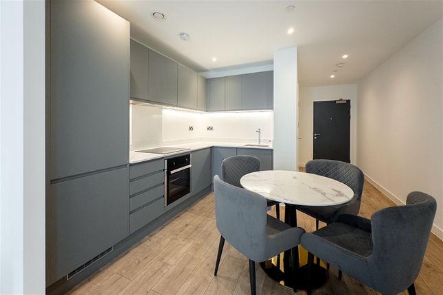250, Flat 902, Great Ancoats Street, Manchester photo 4