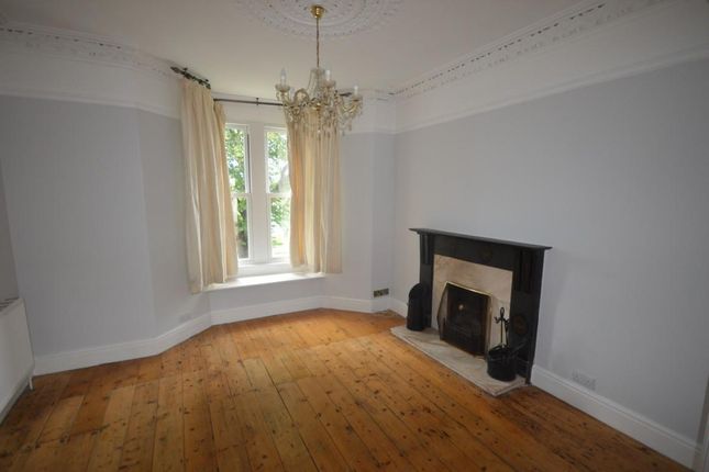 69, Clinton Road, Redruth photo 3