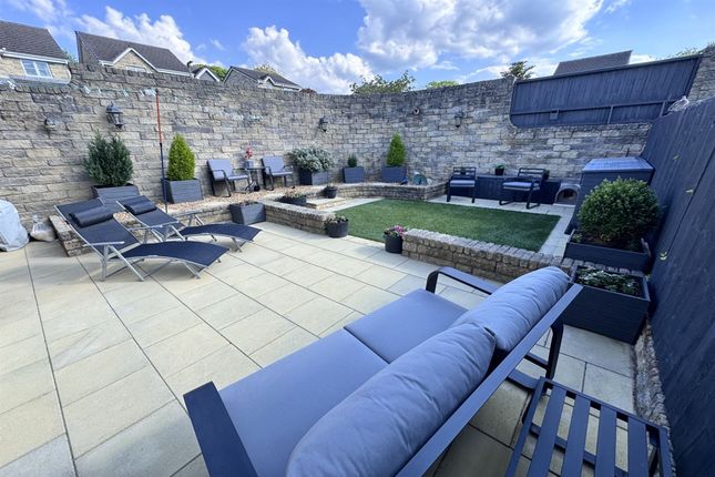 8 Homestead Way, High Peak photo 4