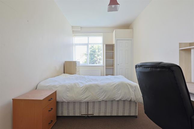 128a, Benton Road, Newcastle Upon Tyne photo 4