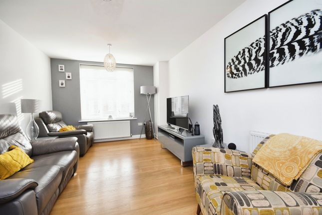 Flat for sale in Mary Munnion Quarter, Chelmsford