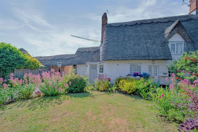 Thumbnail Cottage for sale in Halstead Road, Kirby Cross, Frinton-On-Sea