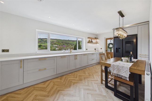 1, Knowle Gardens, Ilfracombe photo 3