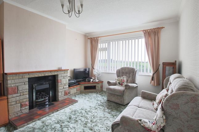 2, Willow Road, Hull photo 3
