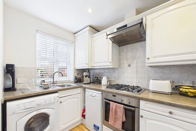 21, Woldham Road, Bromley photo 4