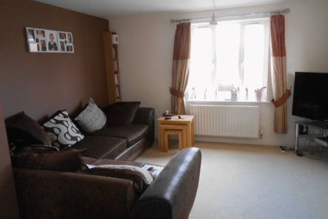 10, Minnow Close, Calne photo 3