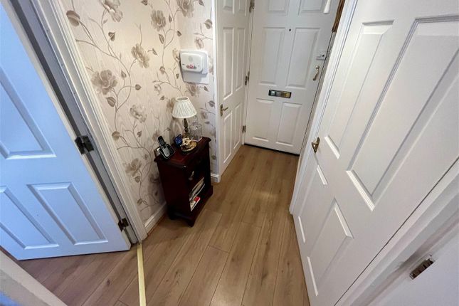 Flat for sale in Ormskirk Road, Liverpool